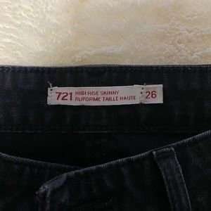 Levi’s 721 High Rise Jeans Brand New